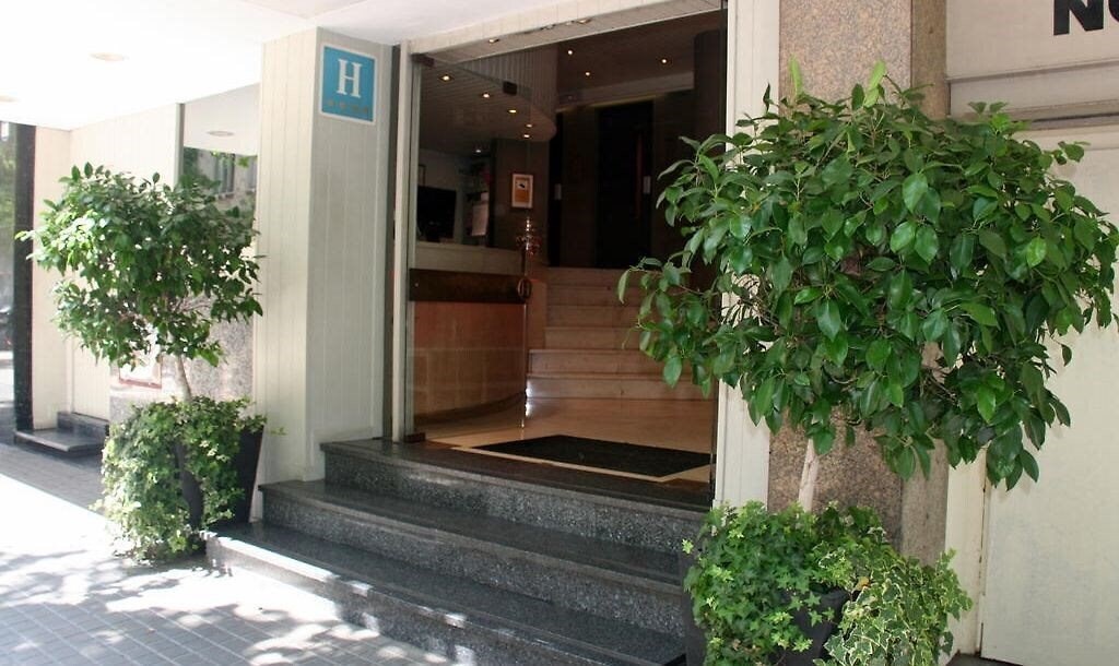 Картинка Barcelona Atiram 4*